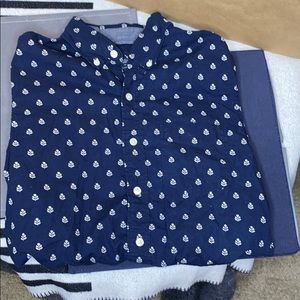 American Eagle short sleeve button down